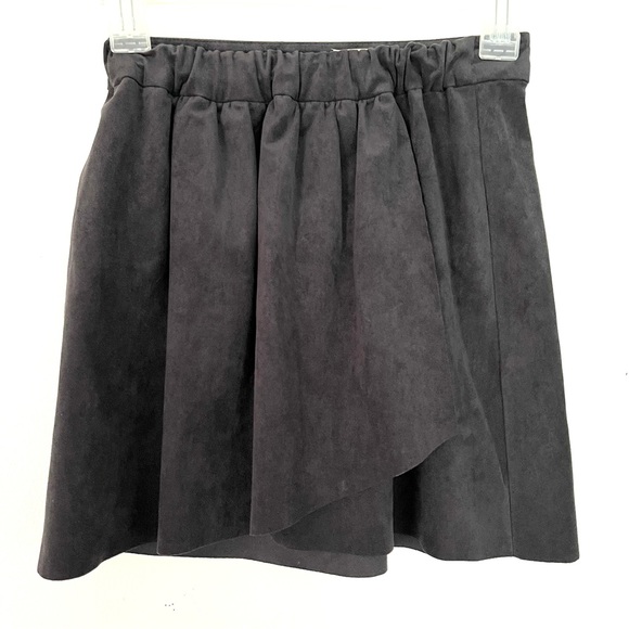 Aritzia Wilfred Suede Skirt - Picture 1 of 1